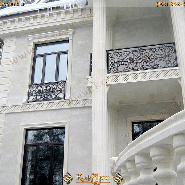 Авторские кованые балконы для особняка Код: БО-018/69
