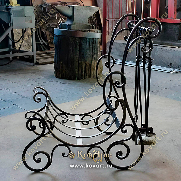 Кованые дровники