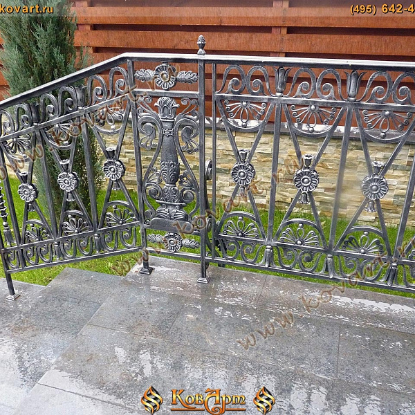 Кованые ограждения с серебряной патиной Код: БО-094/68