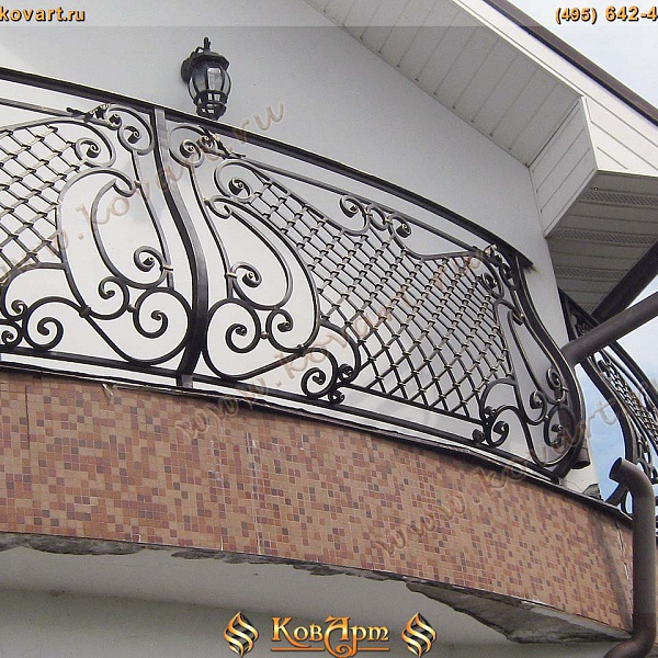 Кованые пузатые балконы для загородного дома Код: БО-036/65