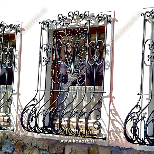 Кованые решетки на окна