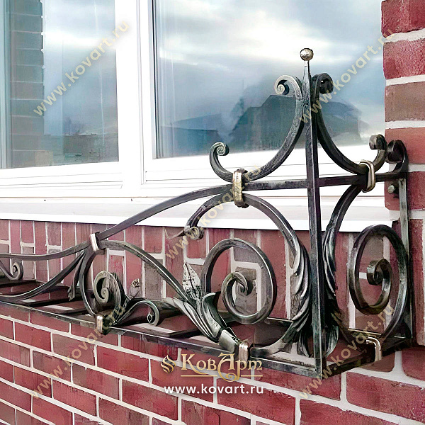 Кованые цветники