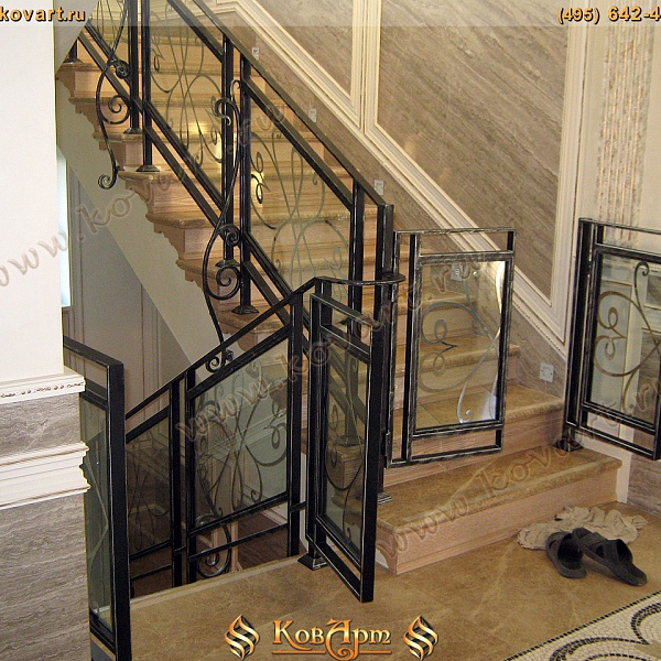 Металлические перила со стеклом Код: ЛП-0165