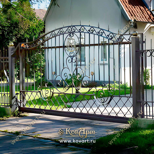 Кованые ворота