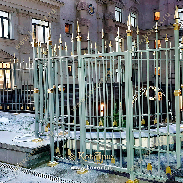 Кованые заборы