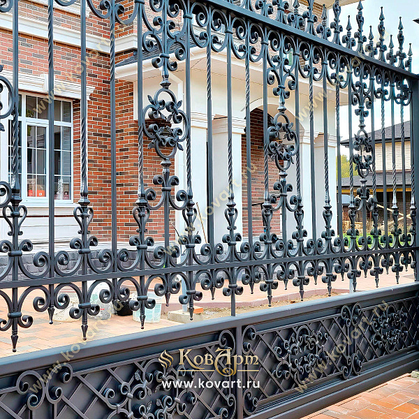 Кованые заборы