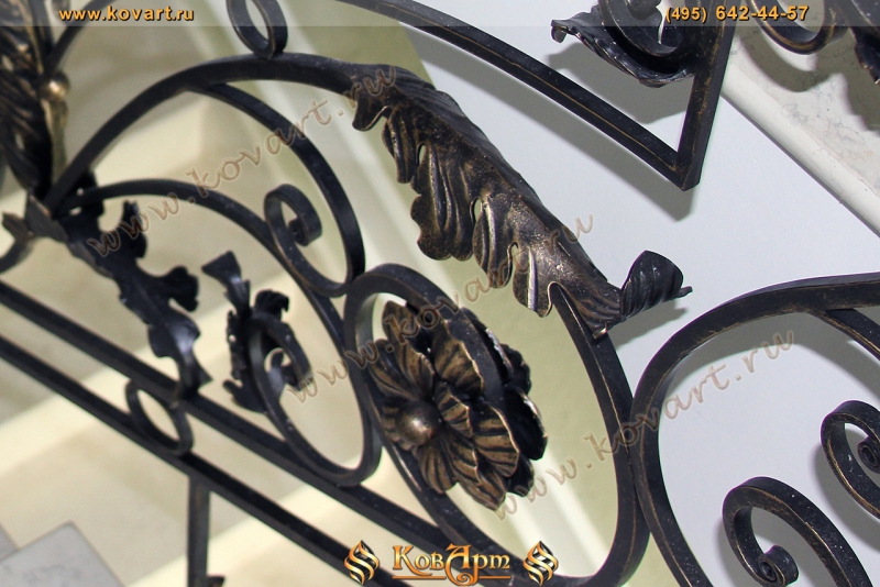 Элитные кованые перила для белой мраморной лестницы Код: ЛП-093/73