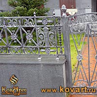 Кованые держатели деревянного поручня Код: ЛП-186/139