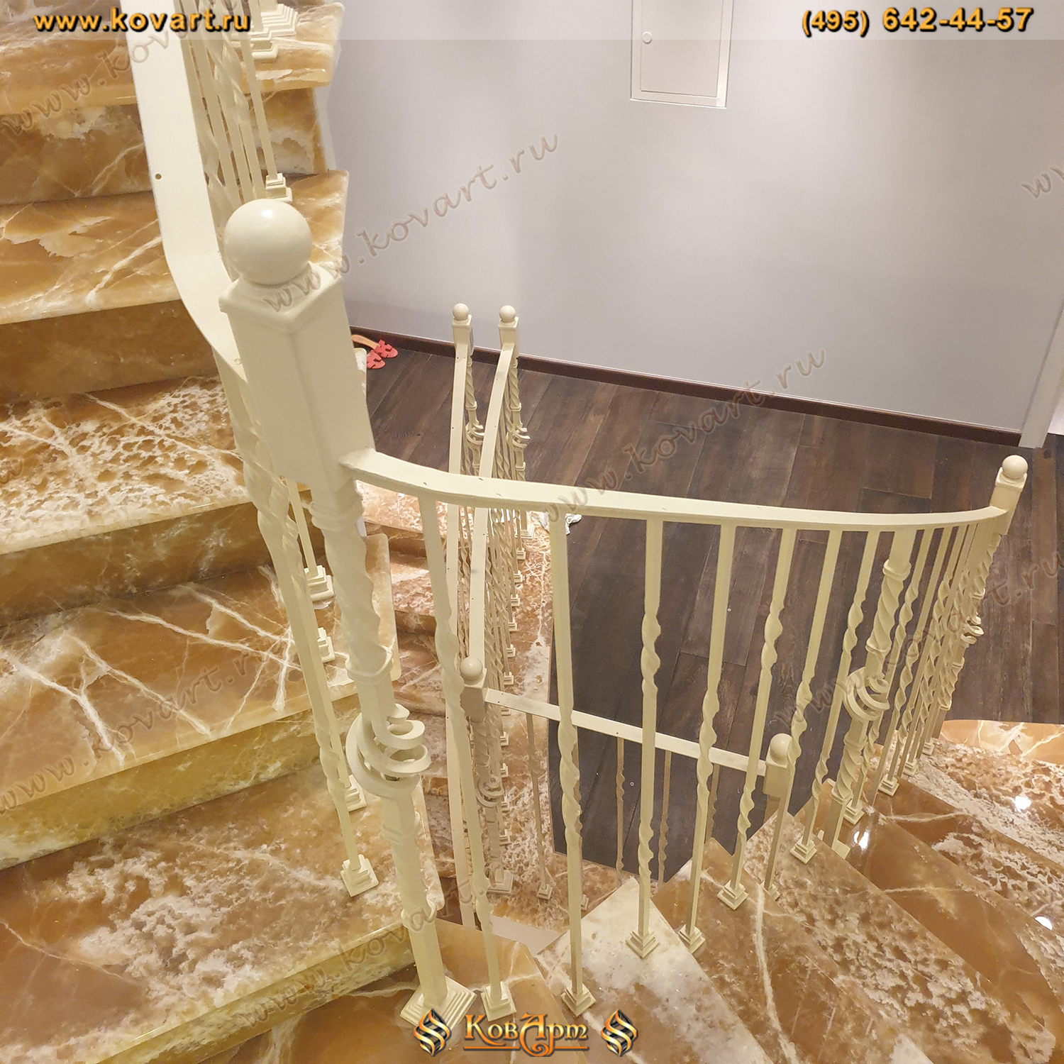 Кованые белые перила для винтовой лестницы Код: ЛП-04/70