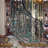Кованое крыльцо со стеклянными ступенями Код: КРЦ-31/79